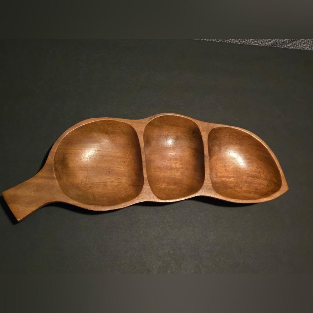 Euc Vintage Monkey Pod Tree Wooden Serving Tray. From Hawaii. Food Safe.
